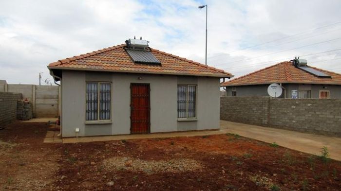Property #ENT0195707, House for sale in Roodeplaat
