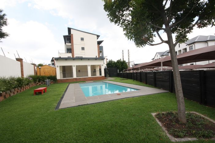 Property #ENT0135154, Apartment for sale in Greenstone Gate