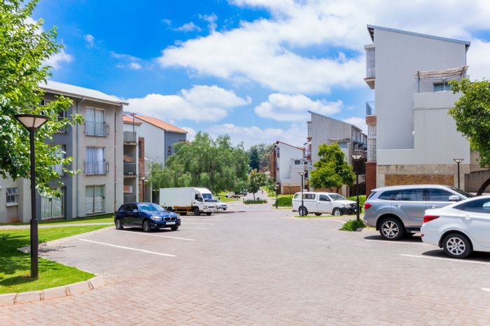 Property #ENT0240046, Apartment sold in Houghton Estate