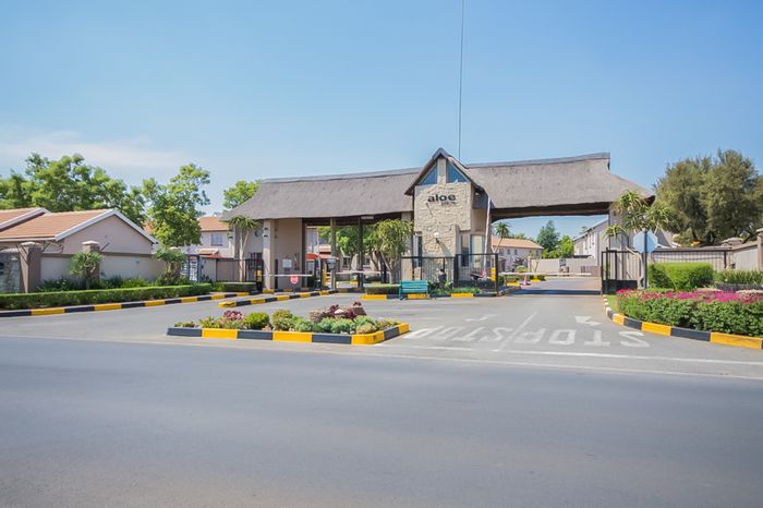 Property #ENT0240412, Apartment for sale in Greenstone Hill
