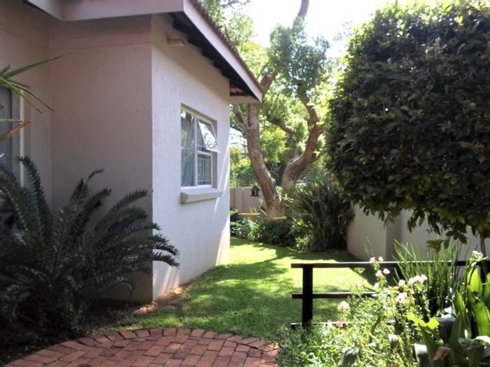 Property #ENT0240789, House sold in Garsfontein