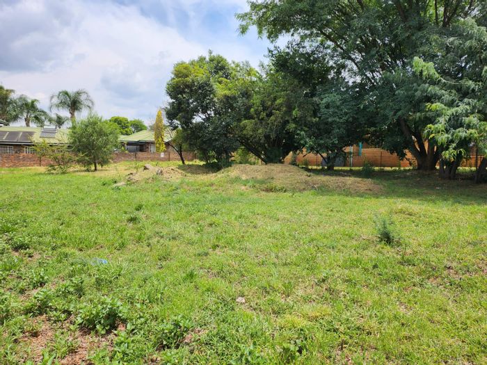 Property #ENT0241022, Vacant Land Residential for sale in Hennopspark
