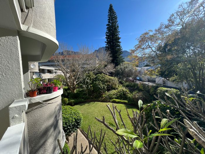 Property #ENT0241534, Apartment sold in Rondebosch