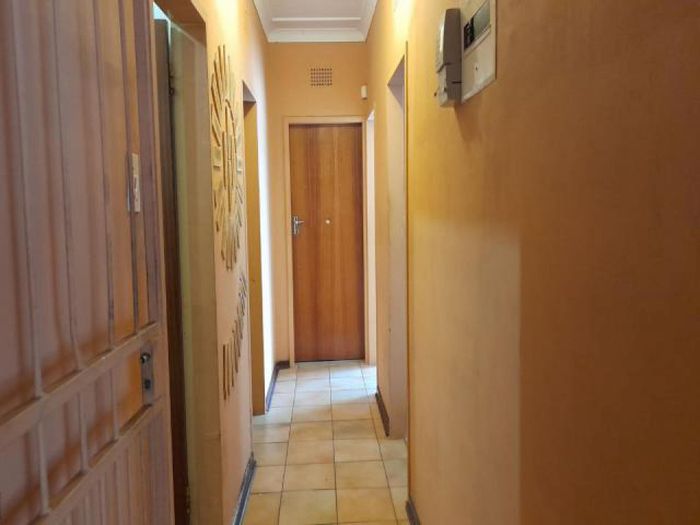 Property #ENT0241974, House for sale in Fochville