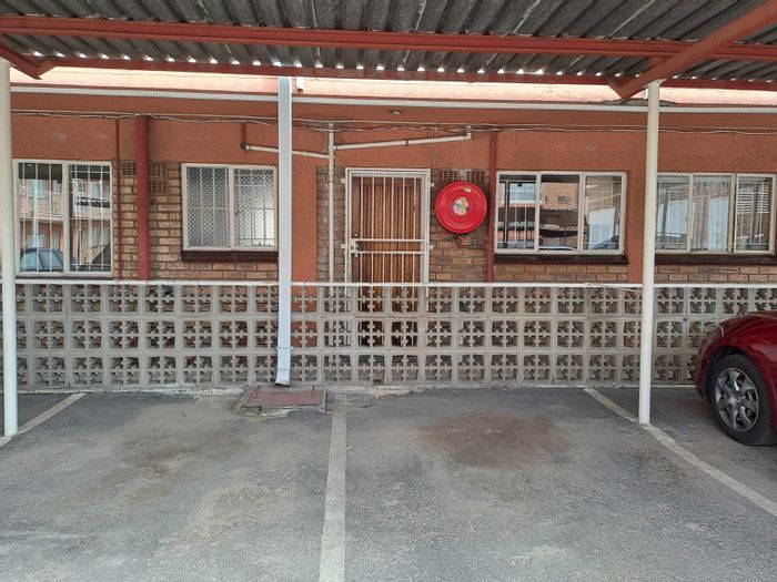 Property #ENT0242127, Apartment for sale in Benoni Central