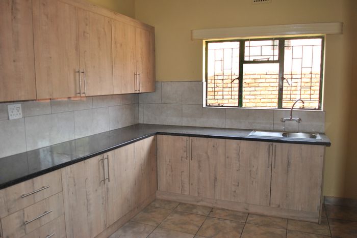 Property #ENT0242483, Townhouse for sale in Mokopane