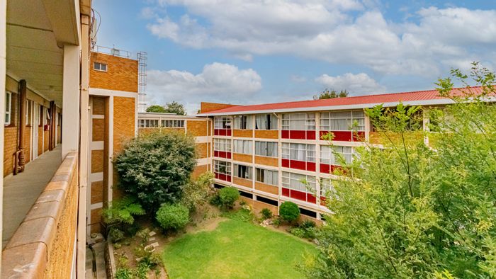 Property #ENT0242490, Apartment sold in Eastleigh