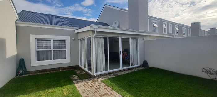 Property #ENT0242744, Townhouse sold in Erasmus Park