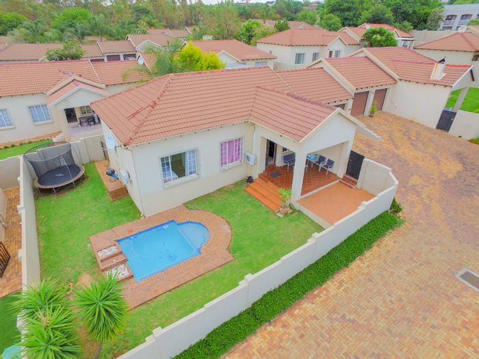 Property #ENT0243678, Townhouse sold in North Riding
