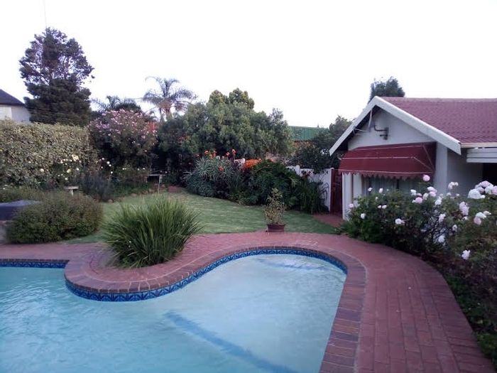 Property #ENT0243826, House pending sale in Mulbarton