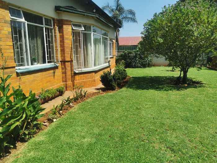 Property #ENT0243988, House for sale in Brenthurst