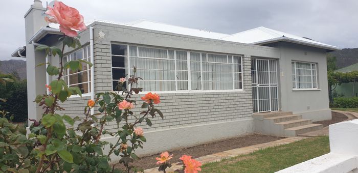 Property #ENT0245174, House pending sale in Montagu
