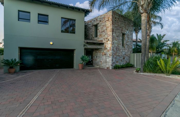 Property #ENT0245541, House for sale in Greenstone Hill