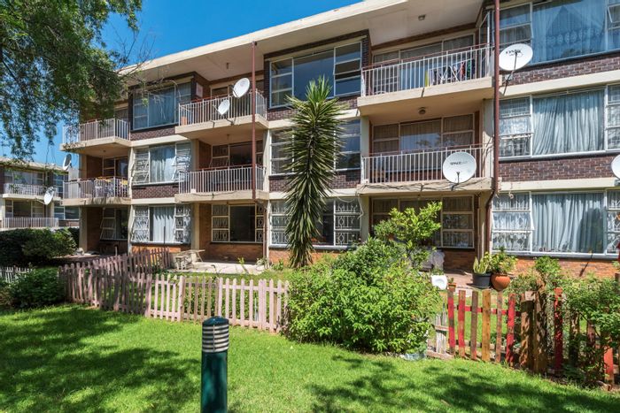 Property #ENT0245731, Townhouse sold in Lyndhurst