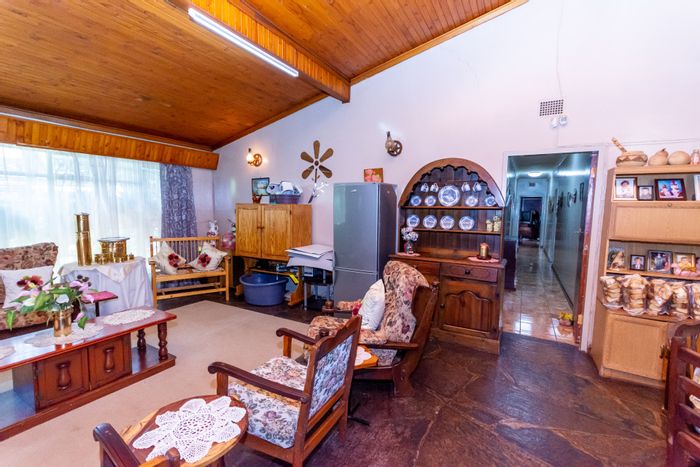 Property #ENT0245850, House for sale in Kameeldoringpark
