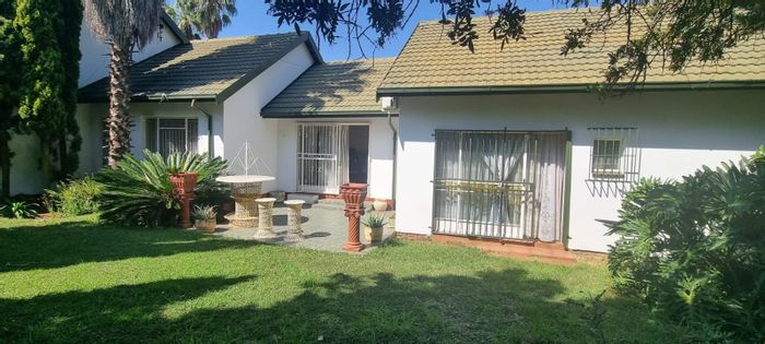 Property #ENT0246241, House for sale in Garsfontein
