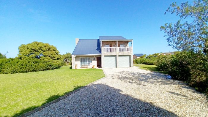 Property #ENT0246242, House for sale in Bettys Bay