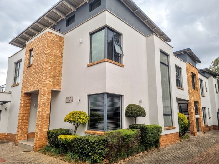 Property #ENT0246705, Apartment for sale in Waterkloof