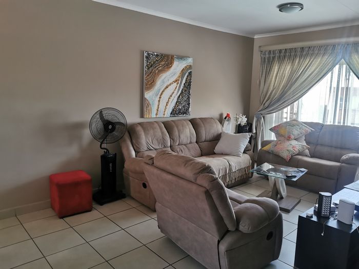 Property #ENT0246858, Townhouse for sale in Montana Park