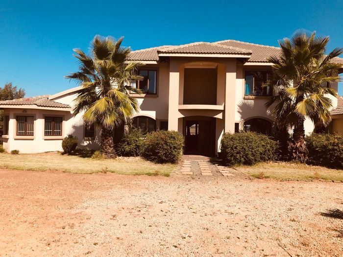 Property #ENT0247119, House for sale in Rietvlei View Country Estates