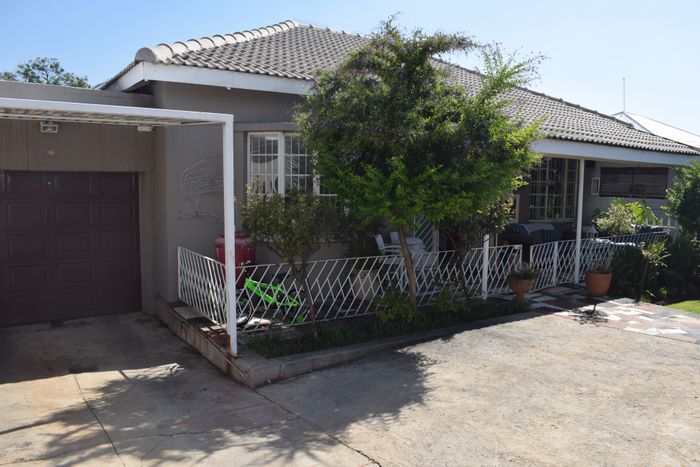 Property #ENT0247466, House for sale in Kensington