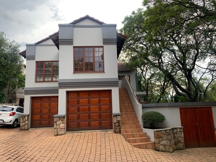 Property #ENT0247638, Townhouse for sale in Parktown