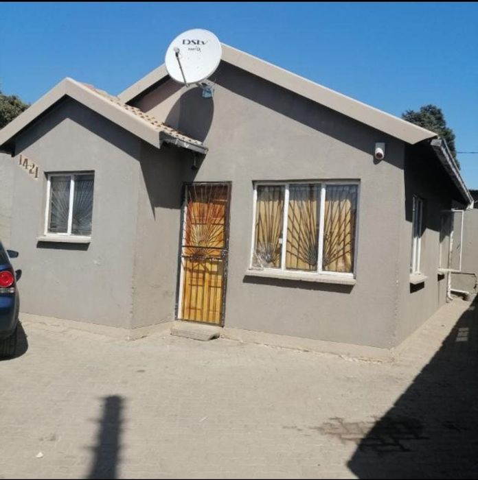 Property #ENT0247778, House for sale in Ebony Park