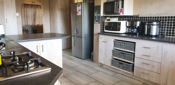 Property #ENT0247930, House for sale in Ashton