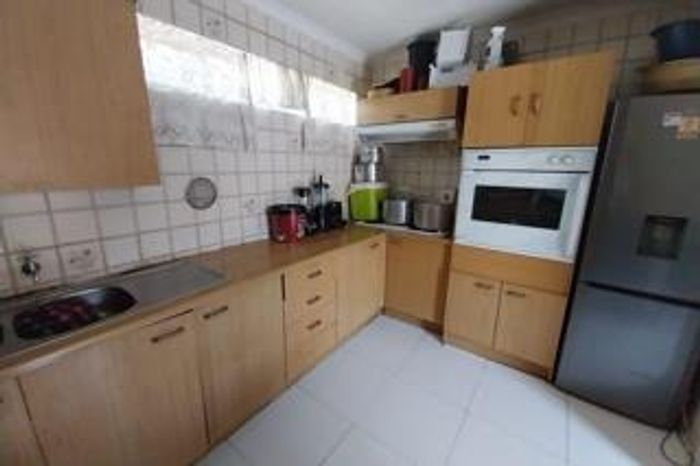 Property #ENT0248048, House for sale in Turffontein