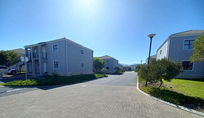 Property #ENT0248333, Apartment for sale in Heritage Park