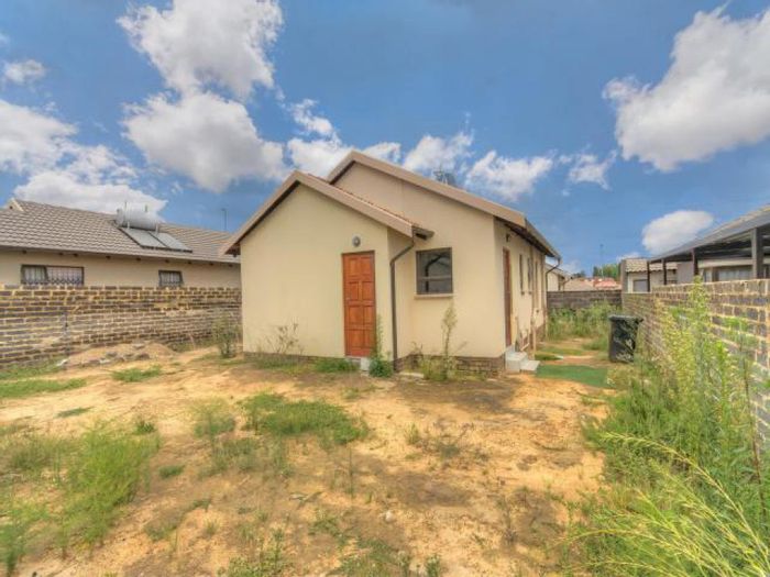 Property #ENT0248445, House for sale in Fourways