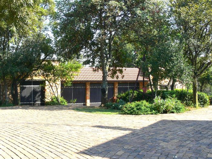 Property #ENT0248656, Farm for sale in Lanseria