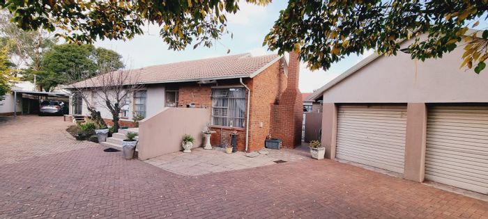 Property #ENT0248970, House for sale in Secunda