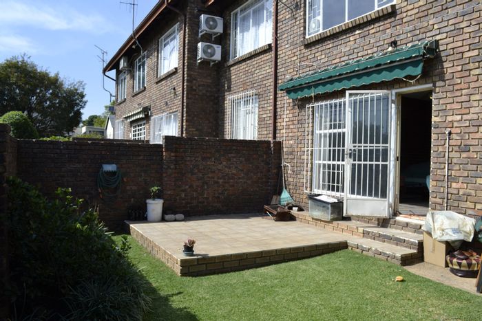 Property #ENT0249157, Townhouse for sale in Croydon