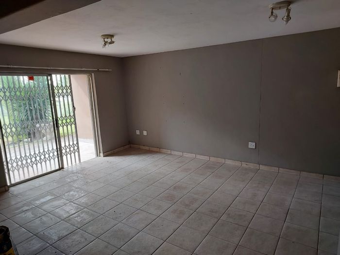 Property #ENT0249500, Apartment for sale in Rustenburg North