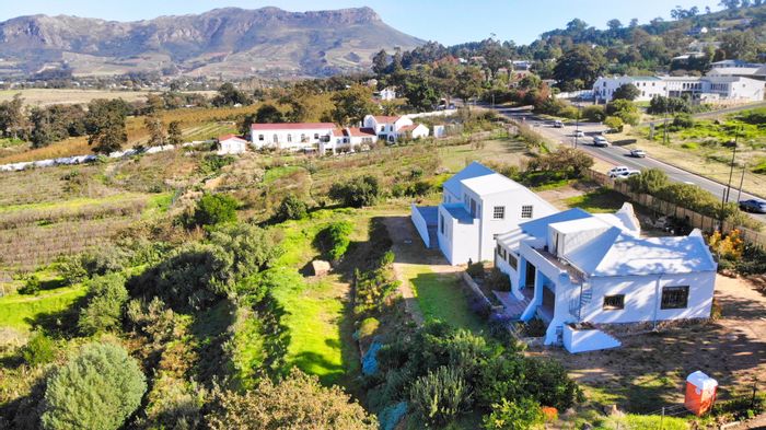 Property #ENT0249704, House for sale in Stellenbosch Farms
