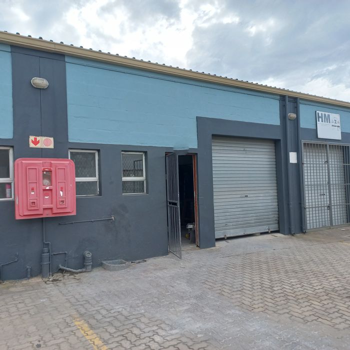 Property #ENT0250365, Factorywarehouse for sale in George Industrial