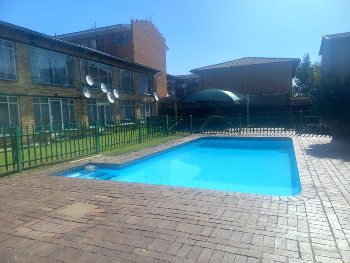 Property #ENT0250494, Apartment for sale in Boksburg Central