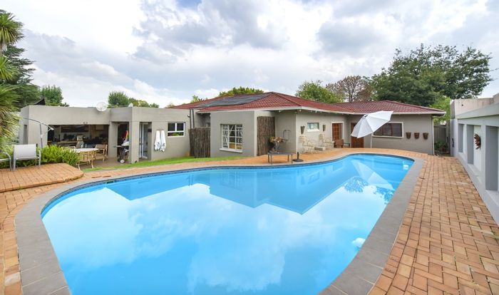 Property #ENT0250682, House for sale in Edendale