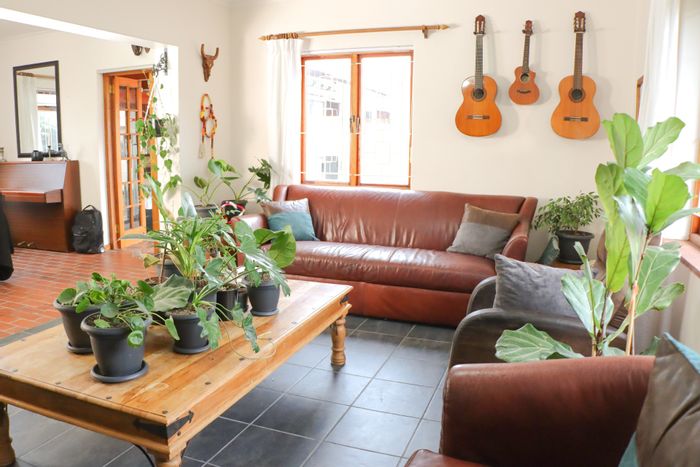 Property #ENT0250846, House for sale in Fish Hoek