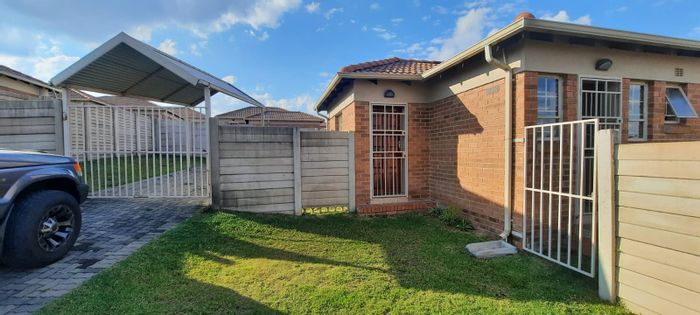 Property #ENT0251221, House rental monthly in Thatchfield