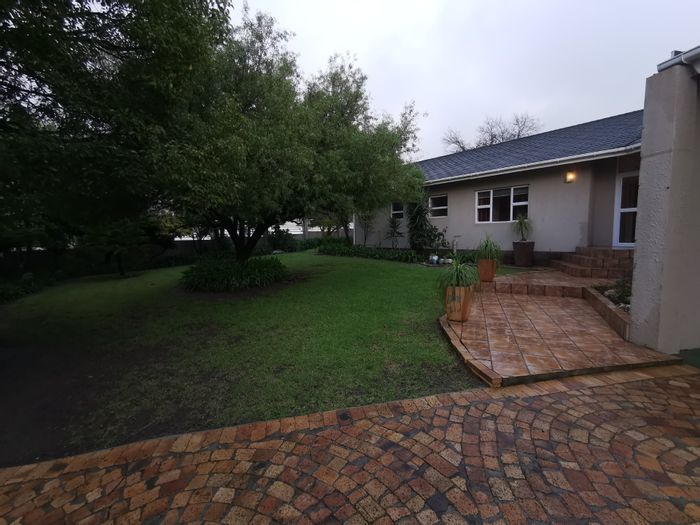 Property #ENT0251230, House for sale in Grabouw