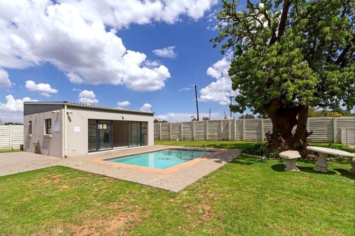 Property #ENT0251347, Townhouse for sale in Norton Park