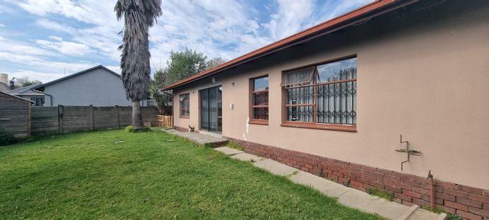 Property #ENT0251428, House for sale in Secunda