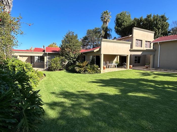 Property #ENT0251679, House for sale in Hurlingham Manor