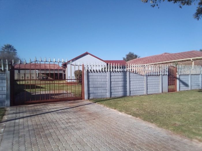 Property #ENT0252352, House for sale in Dawn Park