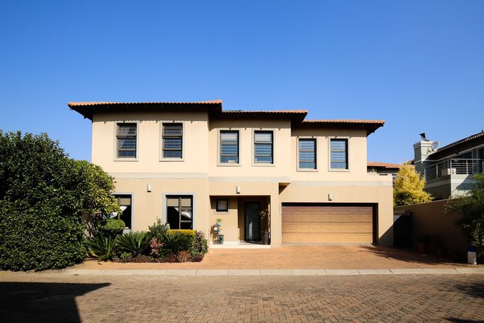 Property #ENT0253011, House for sale in Greenstone Hill