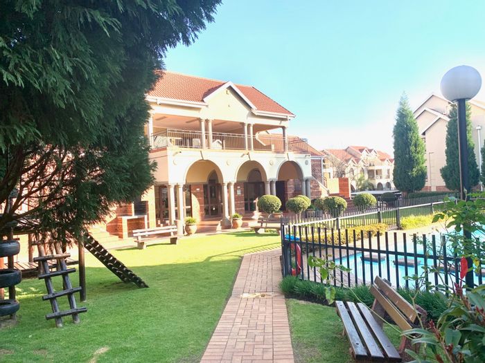 Property #ENT0253113, Apartment for sale in Bryanston