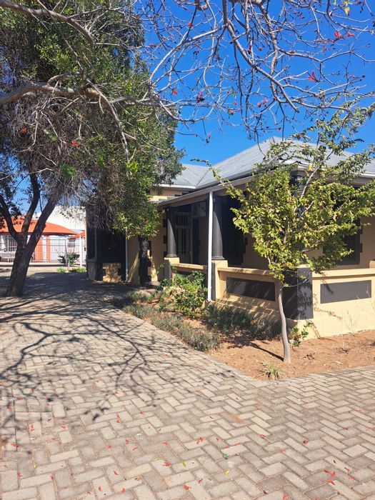 Property #ENT0253771, Office for sale in Polokwane Central