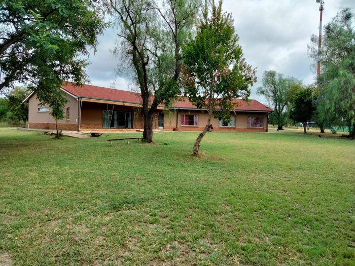 Property #ENT0253734, Small Holding for sale in Brits Rural